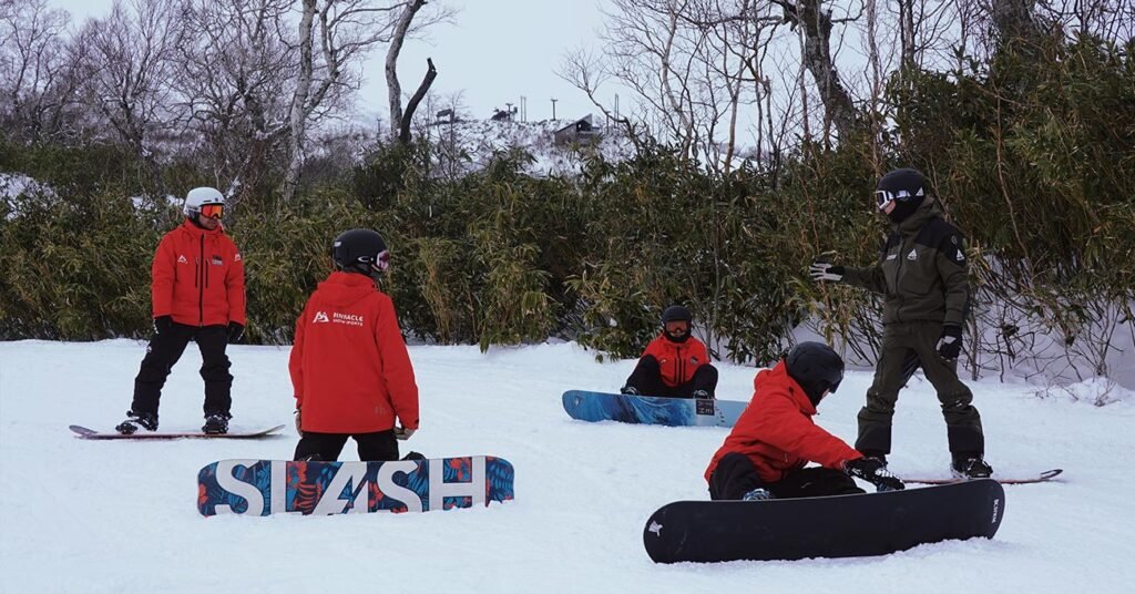 【北海道滑雪】2025-26二世古滑雪場開放日期懶人包:全山纜車券、夜滑時間與最新設施情報 3 Pinnacle 滑雪私教課程